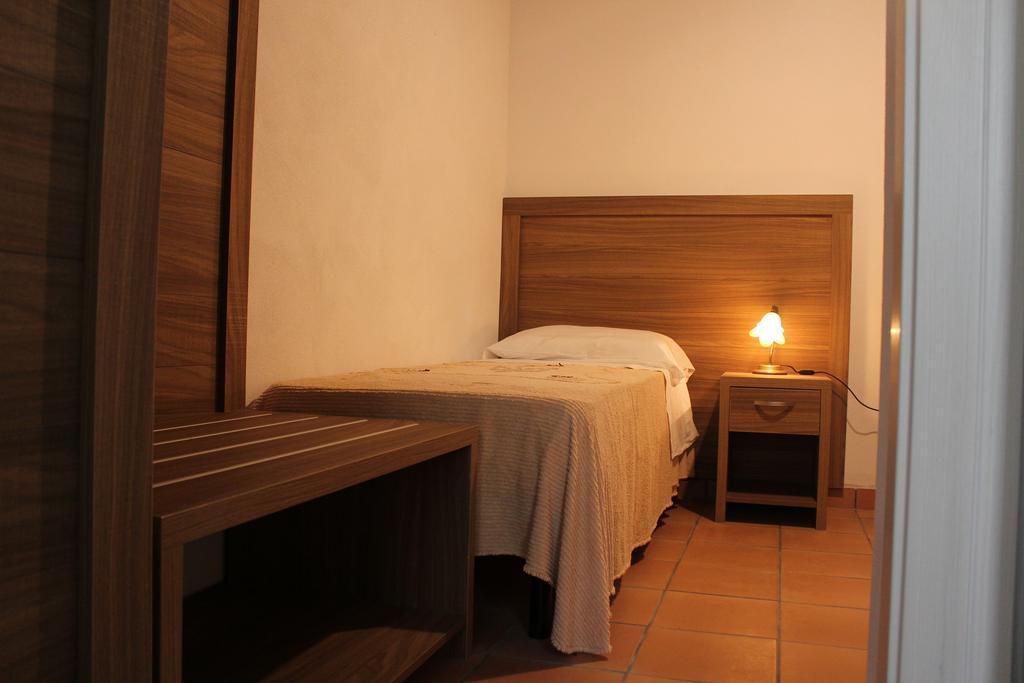 Agriturismo L'Ulivo Padula Bagian luar foto
