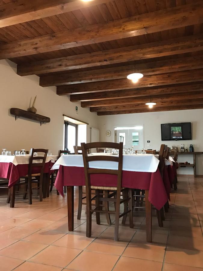 Agriturismo L'Ulivo Padula Bagian luar foto
